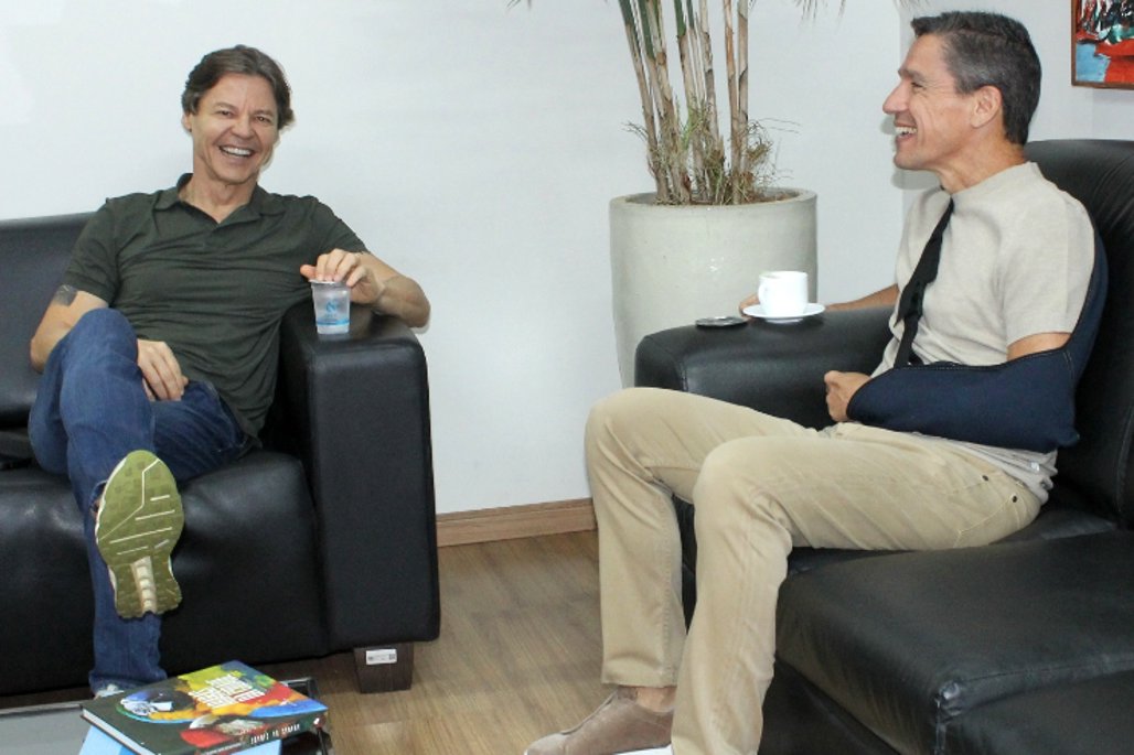 Imagem: Ponte sobre o Rio Paraguai passará, em breve, por obras de recuperação. O anúncio foi feito pelo secretário Guilherme Alcântara (Seilog) ao deputado estadual Paulo Duarte.