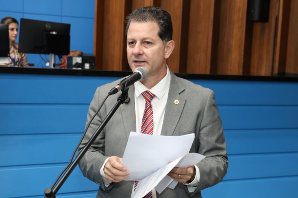 Imagem: O parlamentar observa que a Lei Estadual 4.841/2016 regulamenta o benefício e define os critérios de repasse, mas não estabelece uma data específica para o pagamento.