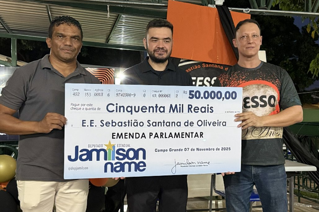 Imagem: Emenda parlamentar vai garantir a compra e manutenção de instrumentos musicais da banda da Escola Sebastião Santana de Oliveira