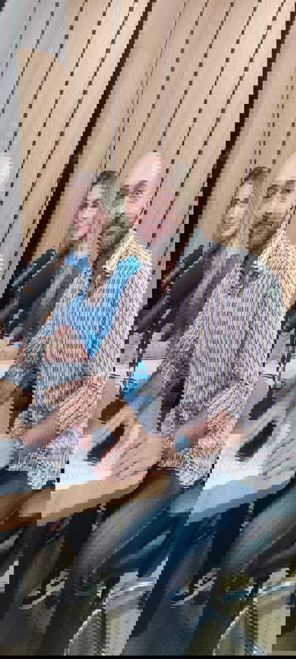 Jornalistas Janaína Garcia e Paulo Radamés apresentam o programa da TV ALEMS