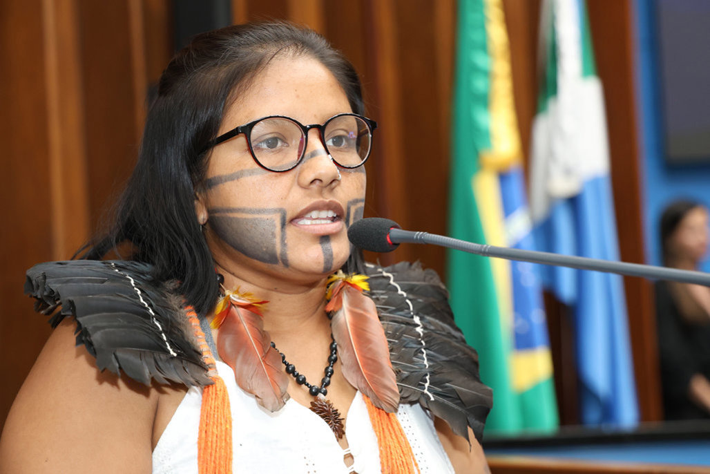 A artista Jadi Ribeiro falou em nome das homenageadas