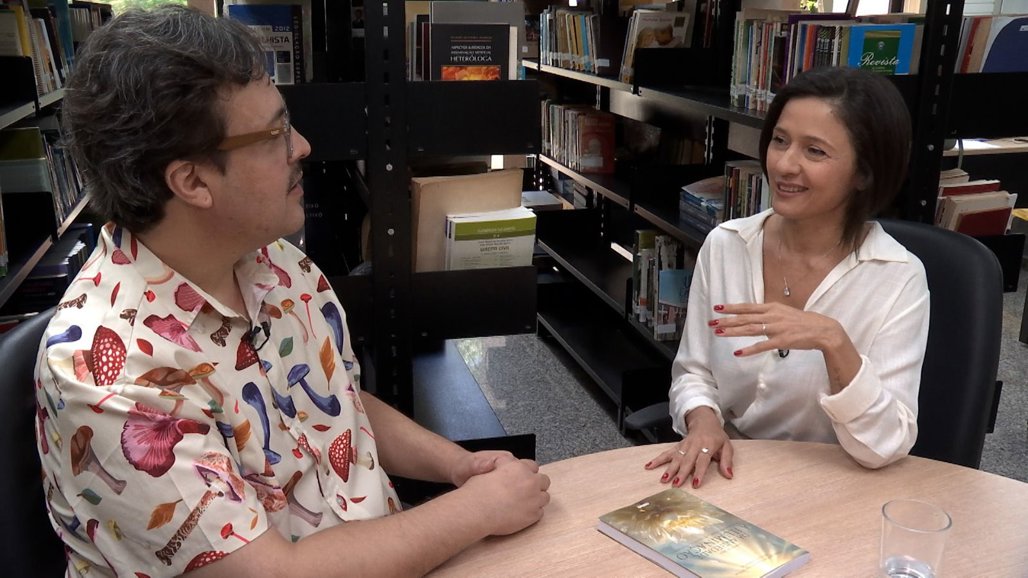 João Humberto entrevista escritora e palestrante Shirley Venancio