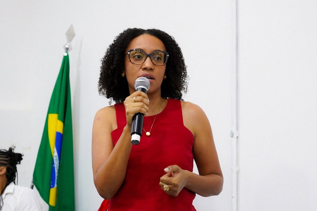 Conforme subsecretára destaca ações do Estado voltadas aos idosos (Foto: Matheus Carvalho - SEC)