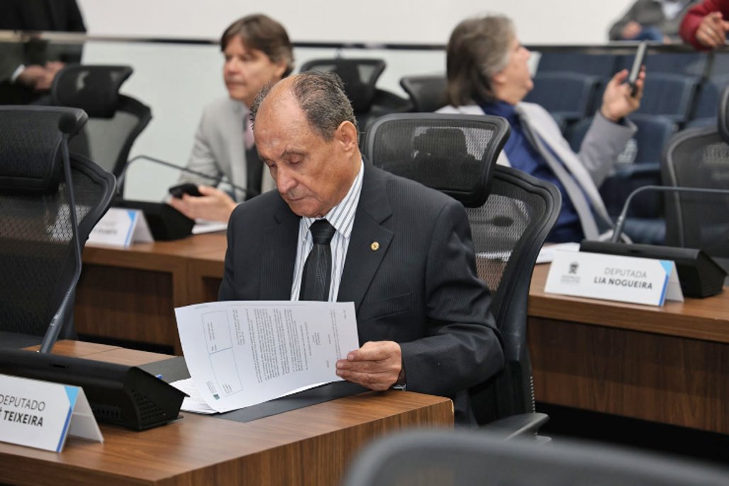 Deputado Zé Teixeira cobra passarelas e melhorias em rodovias de MS