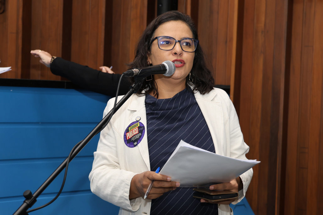  Gleice ampliou reflexão sobre presença de servidores na vida da população