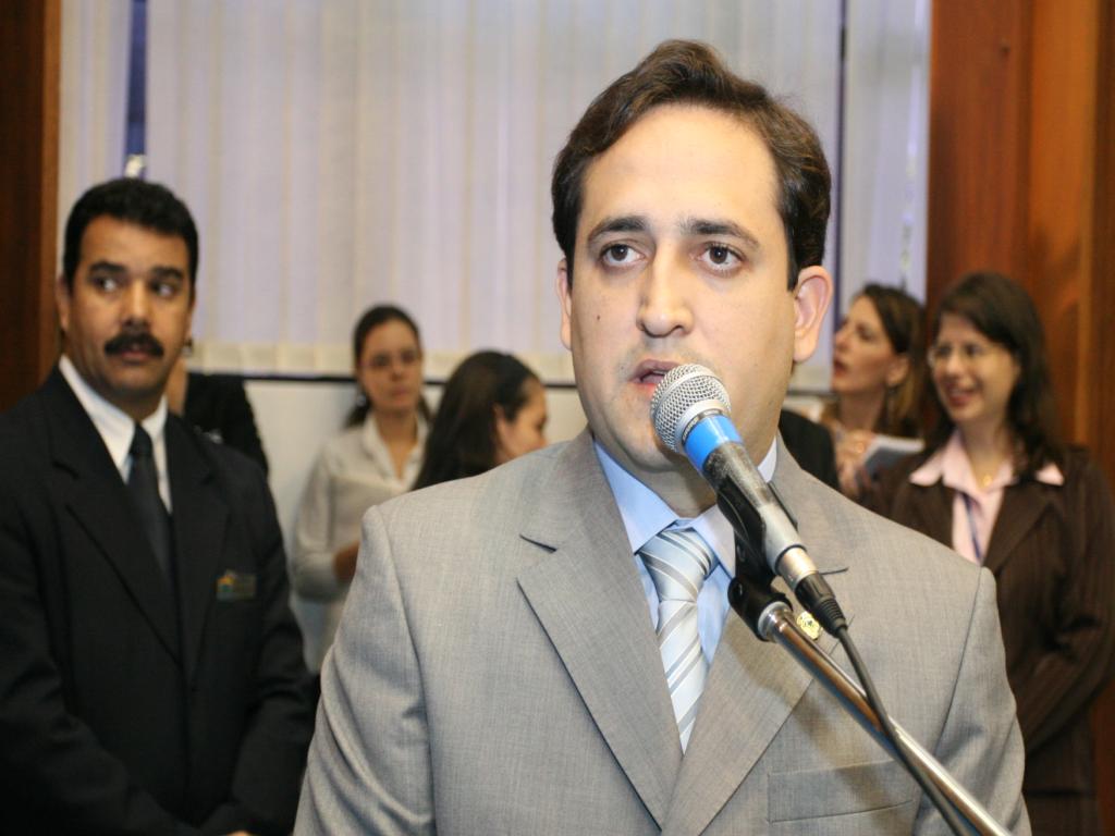 Imagem: Durante sessão Marcio Fernandes elogia governador