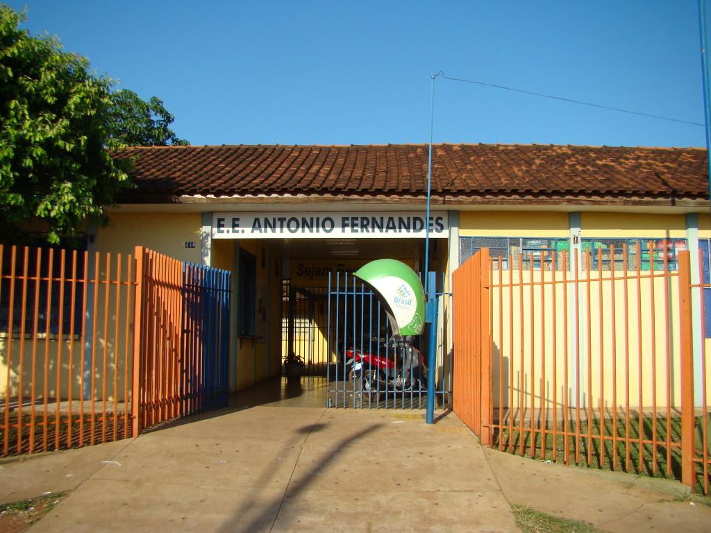 Imagem: Escolas de Naviraí serão reformadas