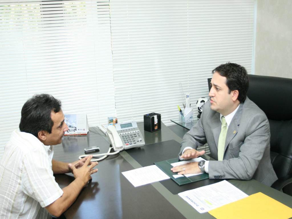 Imagem: Sebastiãozinho e o deputado Marcio Fernandes