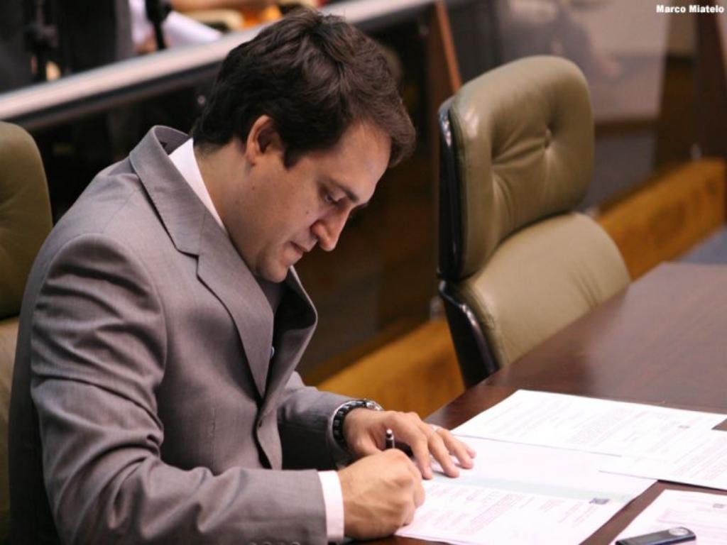 Imagem: Deputado Marcio Fernandes consegue emenda de 15 parlamentares para CEM da Capital