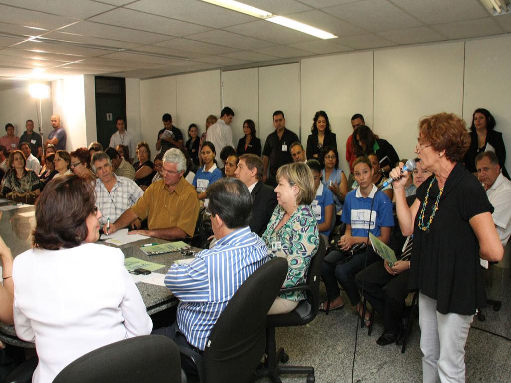 Imagem: Marilene Ribas, diretora da Escola Estadual Padre Mário Blandino, da Coophavila 2, de Campo Grande