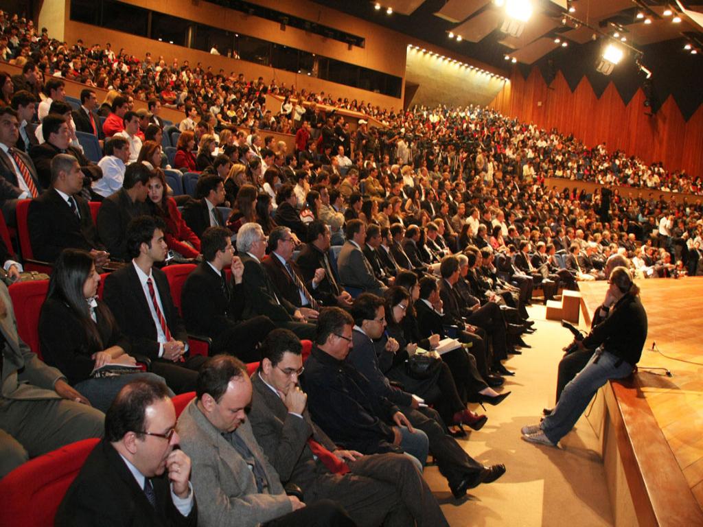 Imagem: Promotor abre programação de encontro sobre conflitos agrários