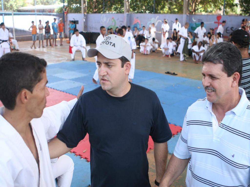 Imagem: Marcio Fenandes e João Rocha comparecem no campeonato de Karate