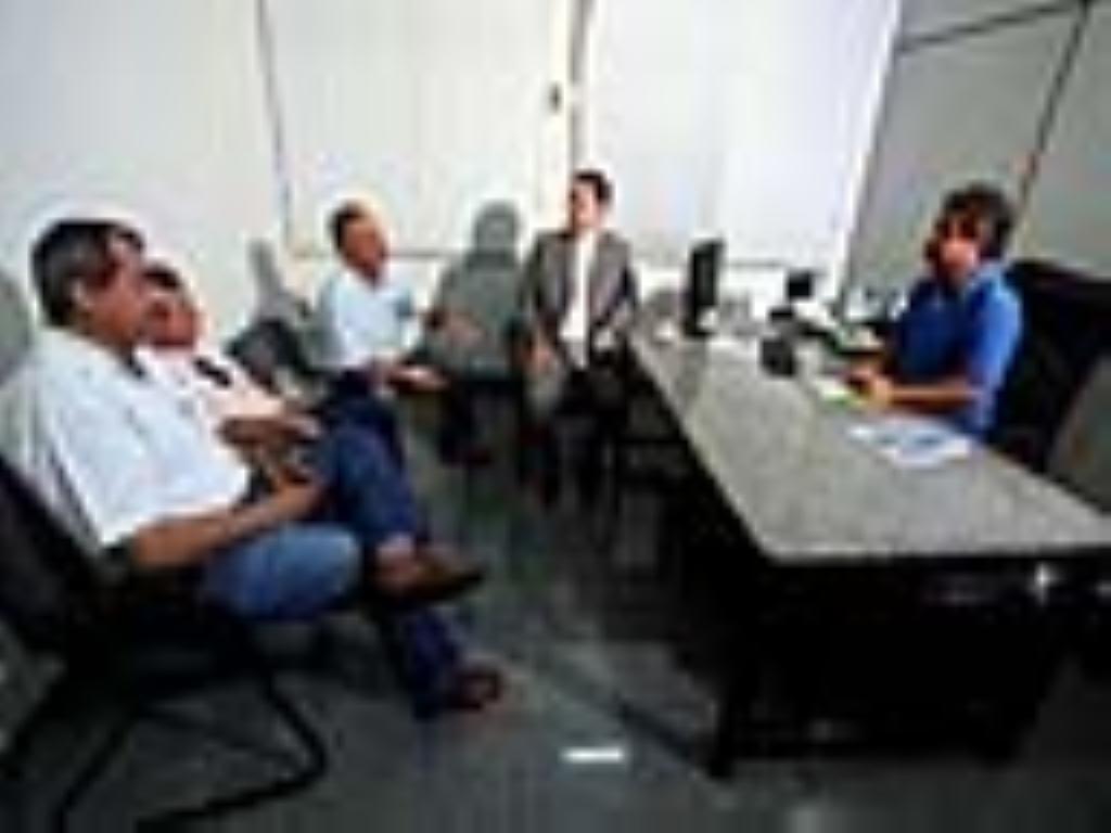 Imagem: Dep. Marcio Fernandes acompanha empresários em reunião com Nelsinho