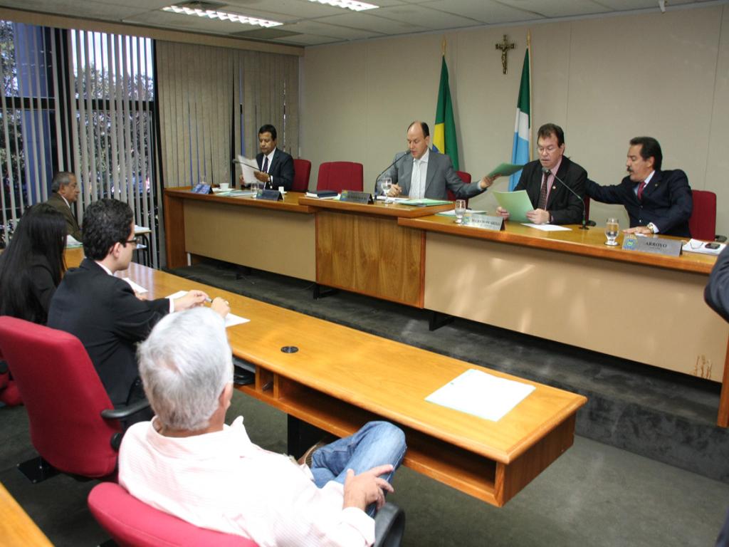 Imagem: Deputados da CCJR analisam 16 projetos durante 10ª reunião