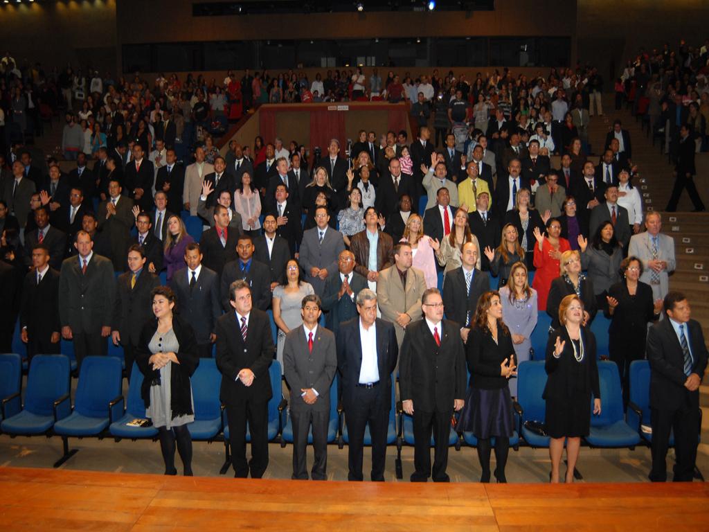 Imagem: Evangélicos lotam Centro de Convenções para homenagem de Rinaldo