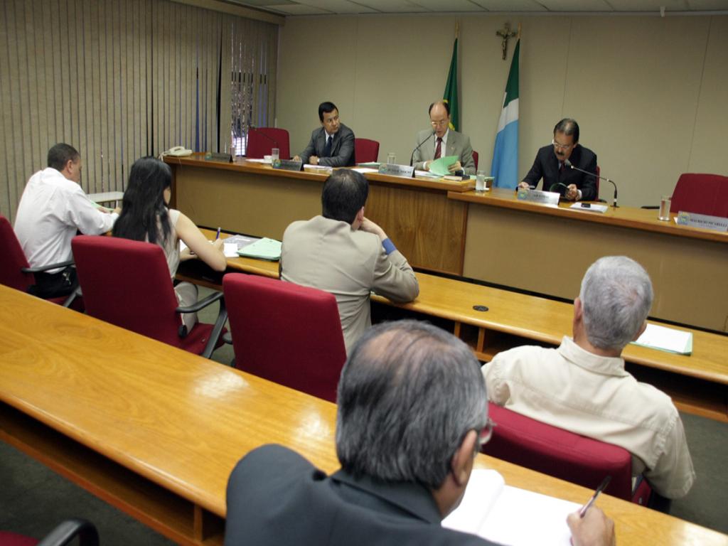 Imagem: CCJR aprova dez projetos e mantém veto do Poder Executivo