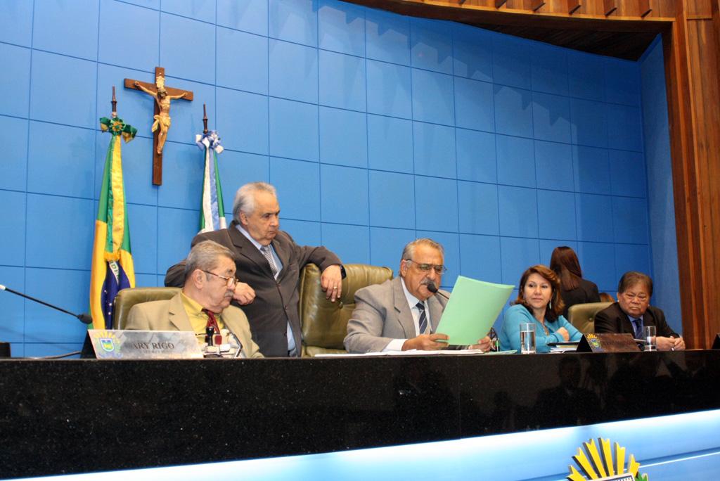 Imagem: Parlamentares aprovam 8 projetos na Ordem do Dia  