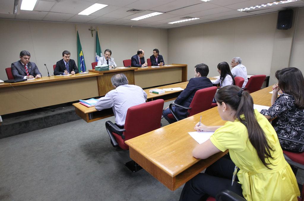 Imagem: Primeira reunião do ano da CCJR foi realizada no Plenarinho.