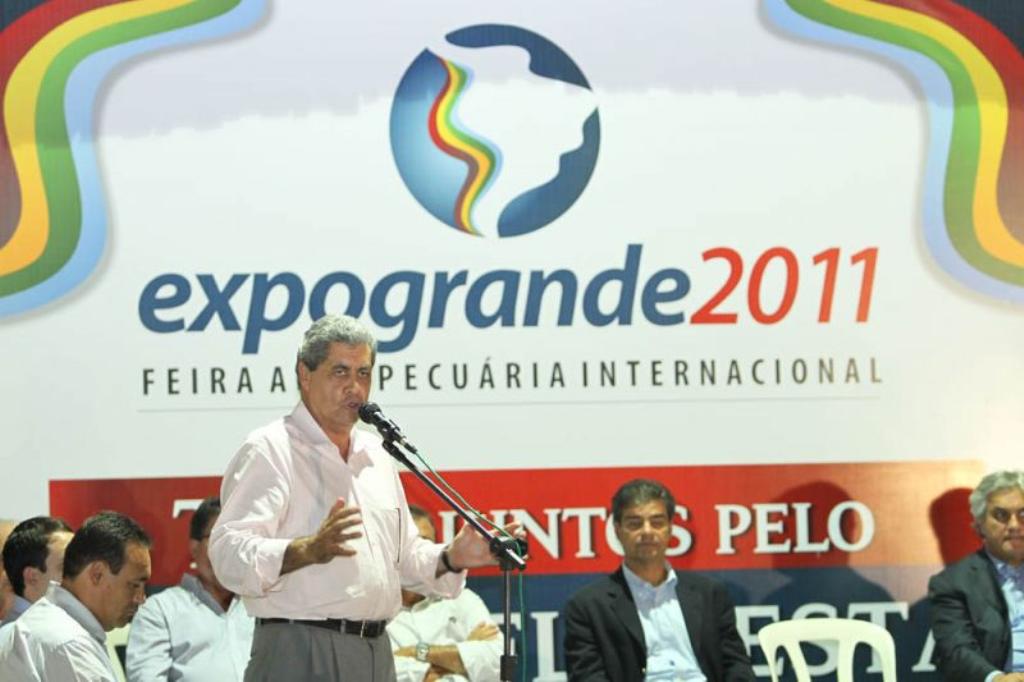 Imagem: Governador André também comparece à abertura da Feira
