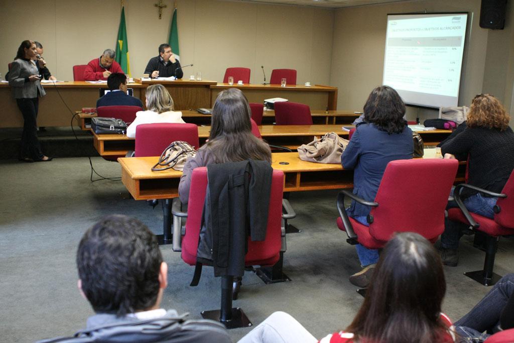 Imagem: Seminário promovido pela Fundect discute projetos relacionados ao SUS.