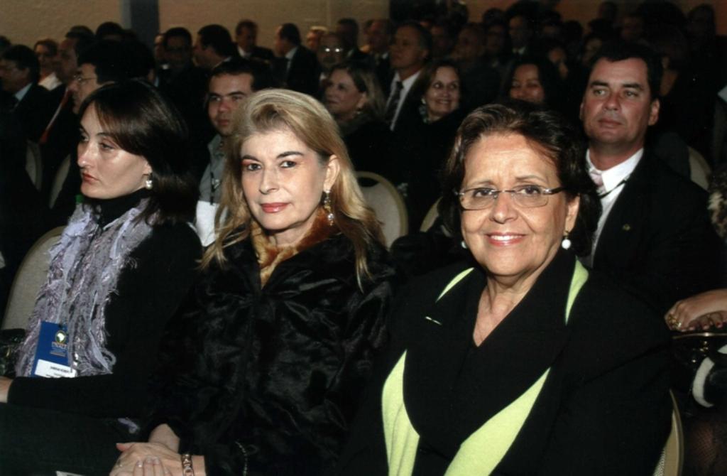 Imagem: As professoras Clarice Maciel e Maria das Dores participaram de reuniões com dirigentes da ABEL.