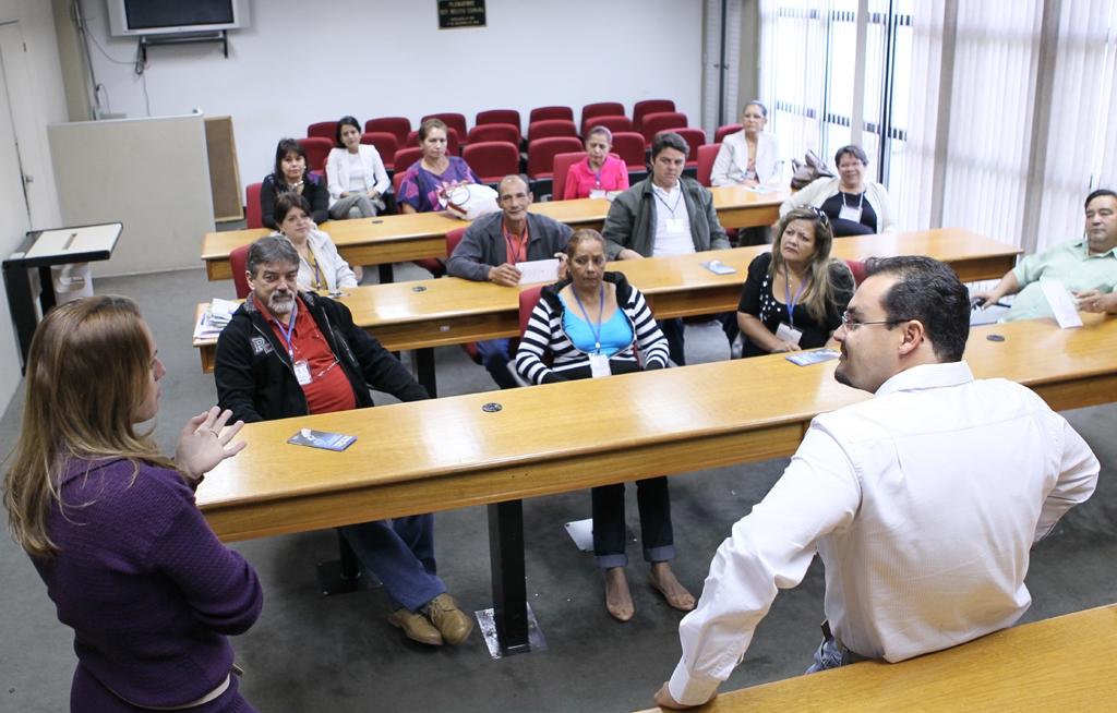 Imagem: Tratamento contra o cigarro será oferecido aos servidores da Casa no plenarinho.