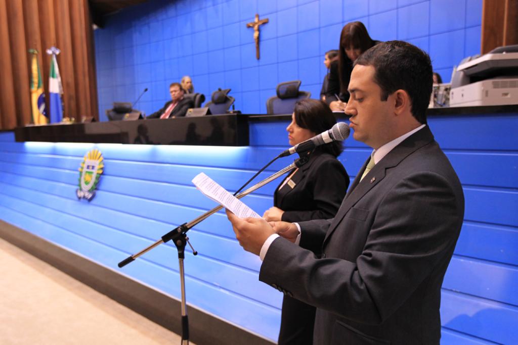 Imagem: Dep. Marcio Fernandes no plenário da Assembleia Legislativa