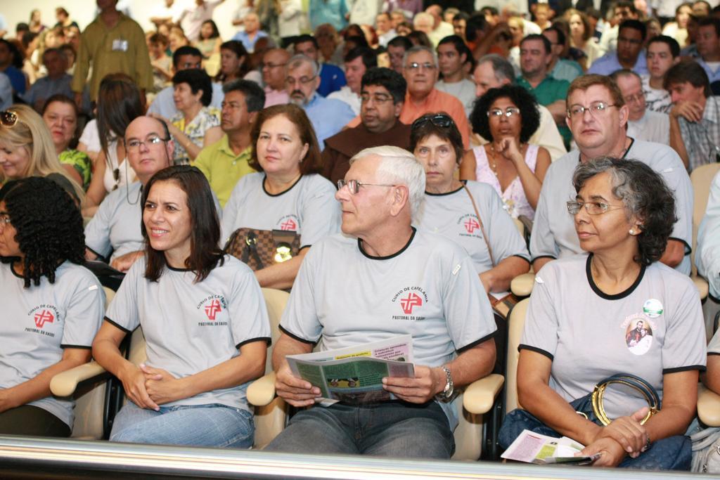 Imagem: Plenário contou com a participação de líderes voluntários que atuam nos bairros da cidade