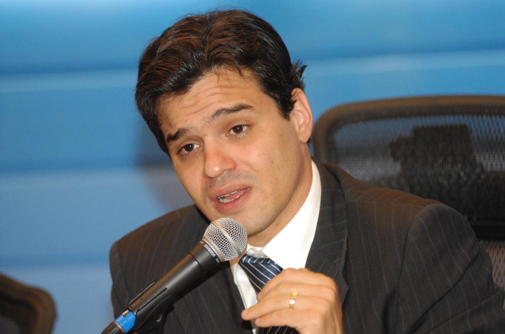 Imagem: João Ricardo destacou avanços como a medida cautelar dos tribunais de contas.