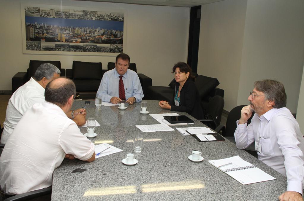 Imagem: Representantes da TV Senado e da TV Assembleia podem firmar contrato de parceria ainda neste ano.