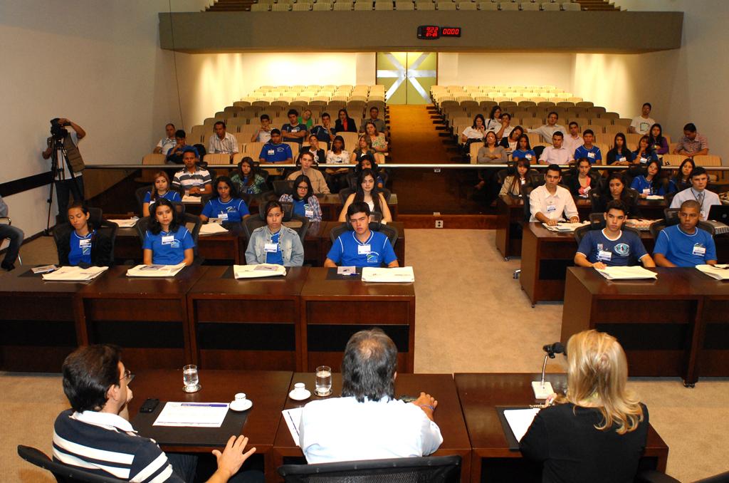 Imagem: Capacitação aconteceu no plenário Deputado Júlio Maia.