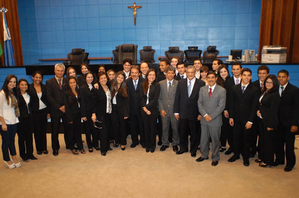 Imagem: Deputados estudantes têm a missão de levantar propostas que podem mudar a vida da sociedade.