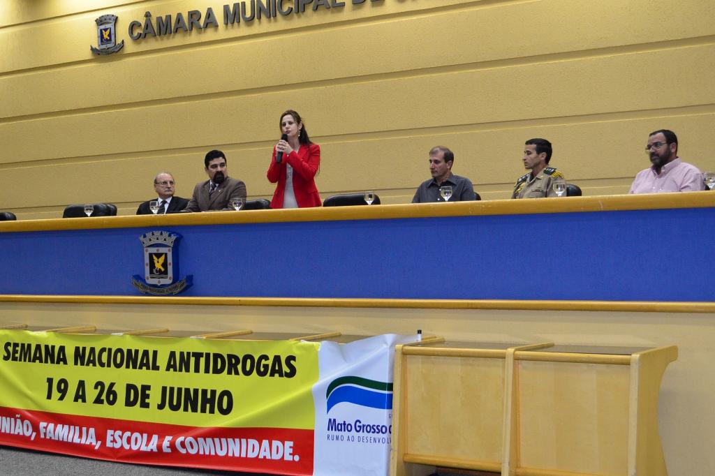 Imagem: Mara discursa contra a descriminalização das drogas