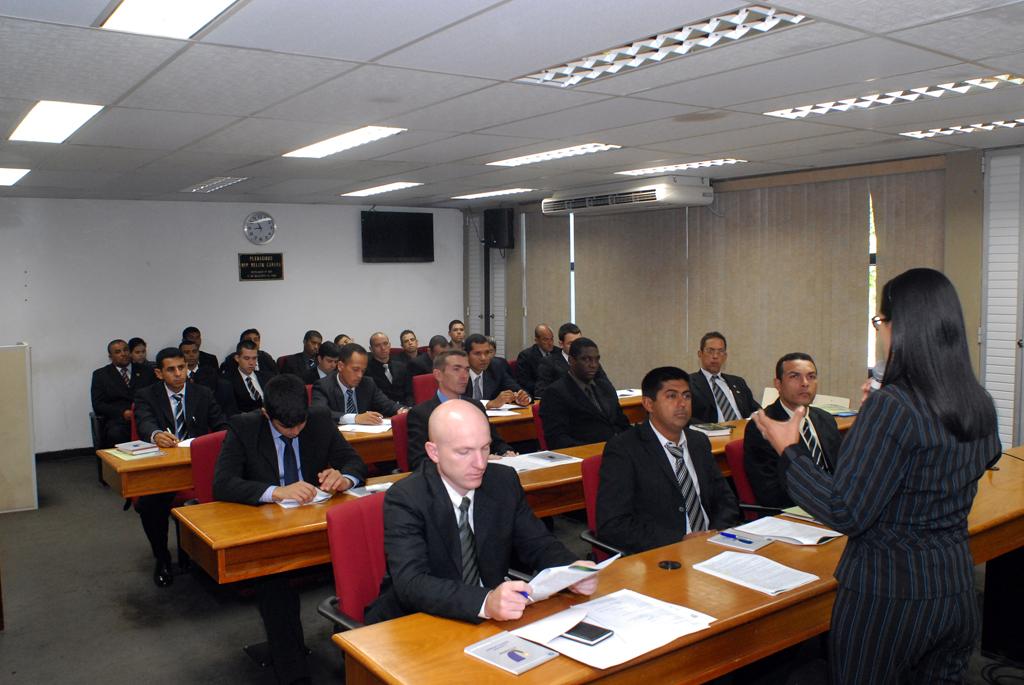 Imagem: Curso foi ministrado a profissionais da área de proteção à autoridades.