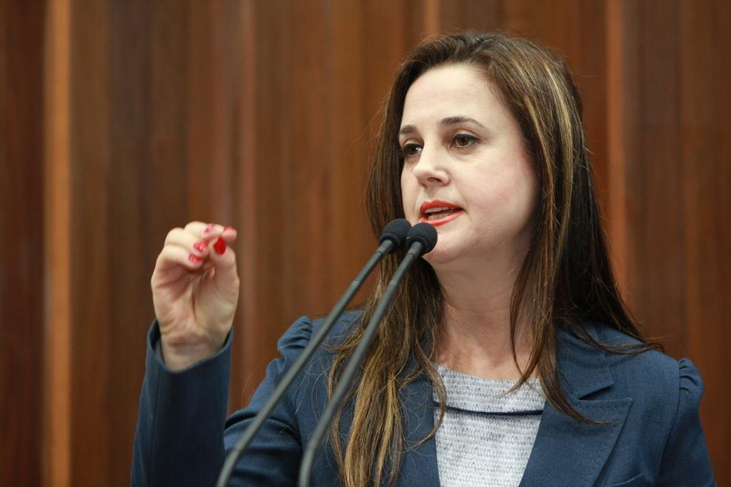 Imagem: Mara diz que a classe política e a população precisam se mobilizar pela saúde.