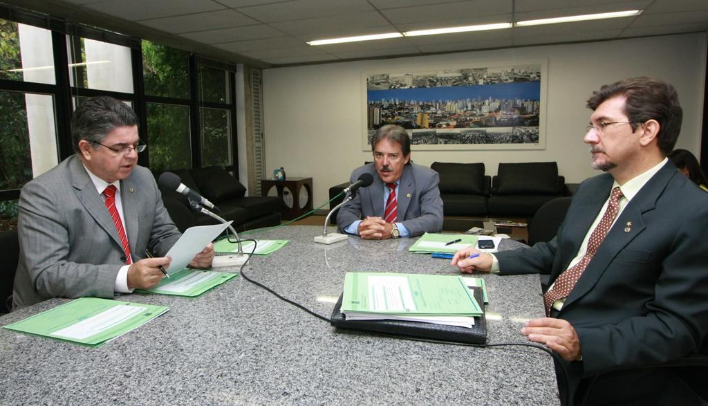 Imagem: Reunião da CCJR foi realizada na manhã desta terça-feira na sala da Presidência.