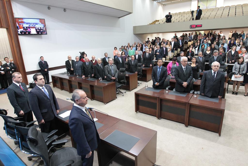 Imagem: Plenário Júlio Maia ficou lotado na sessão em homenagem ao representante comercial autônomo.