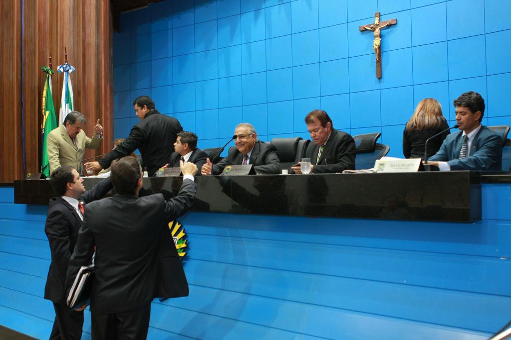 Imagem: Gratificação individual de desempenho será realizada a cada 2 anos com acompanhamento da Mesa Diretora. 