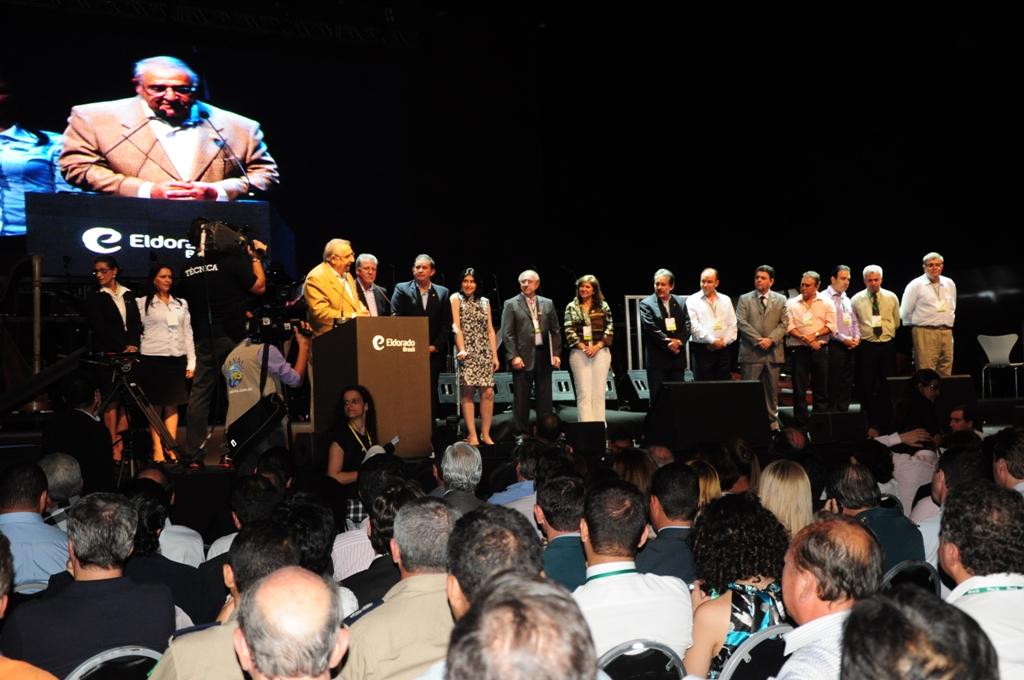 Imagem: Deputados estaduais prestigiaram evento de inauguração da Eldorado.