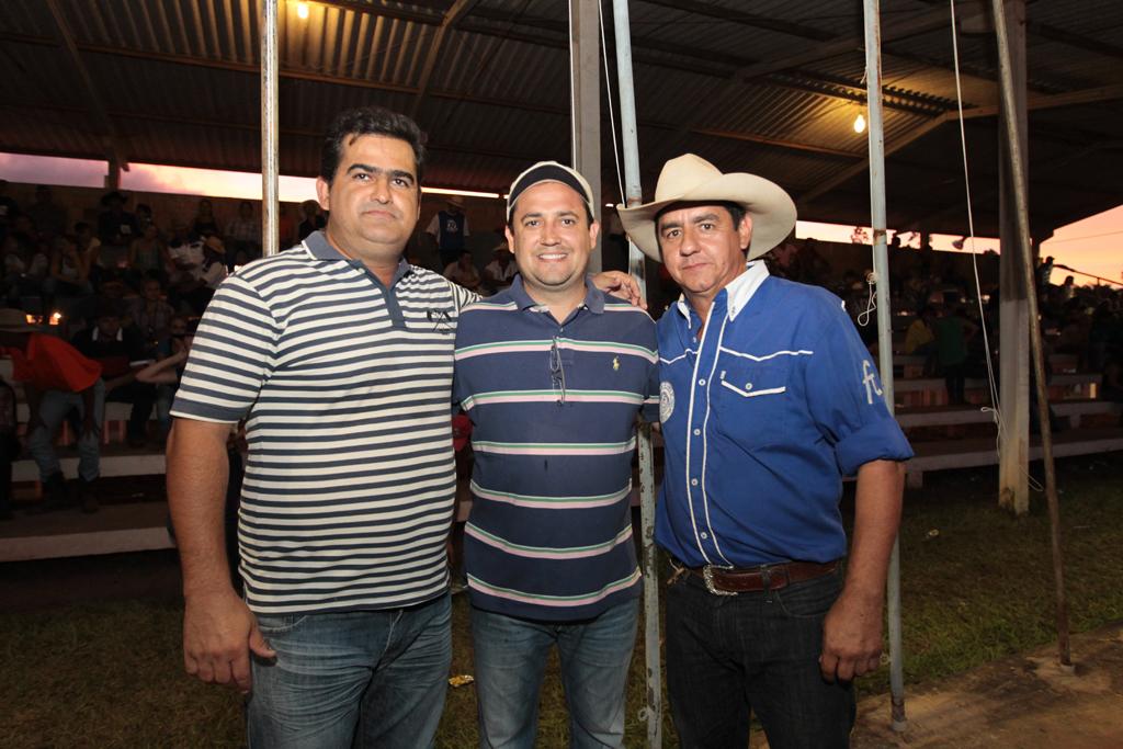 Imagem: Márcio Faustino, deputado Marcio Fernandes e Élvio Garcez