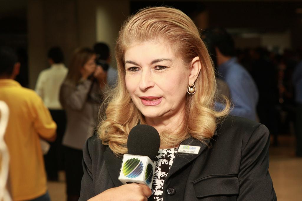 Imagem: Segundo Clarice Maciel, diretora da Escola do Legislativo, seminário tem sido vitrine da classe política do Estado.