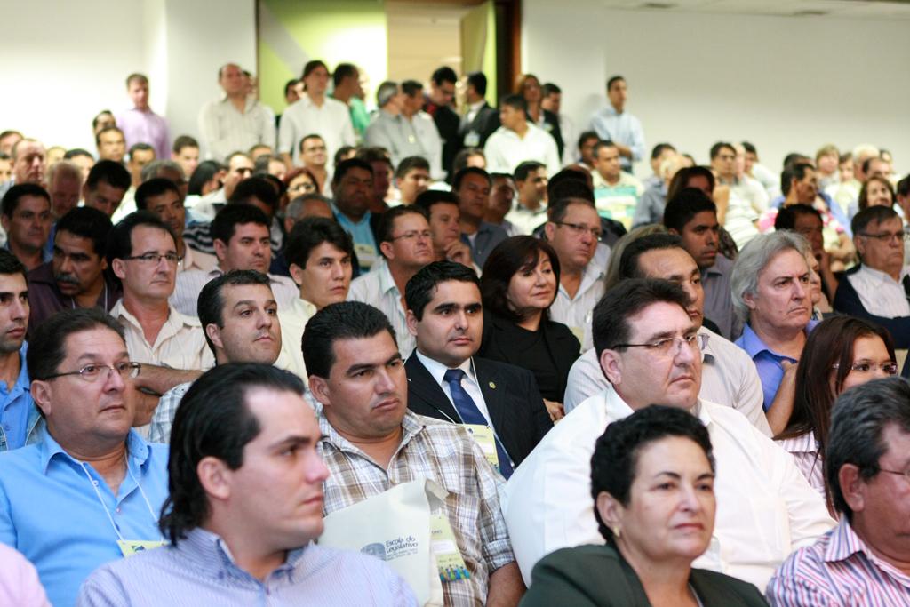 Imagem: Seminário de Vereadores é realizado anualmente na ALMS e costuma lotar o plenário Júlio Maia.