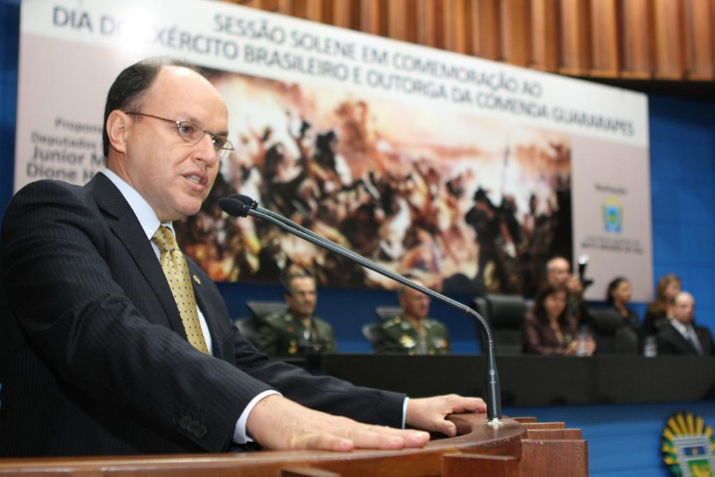 Imagem: Deputado Junior Mochi, um dos proponentes do evento em homenagem ao Exército.