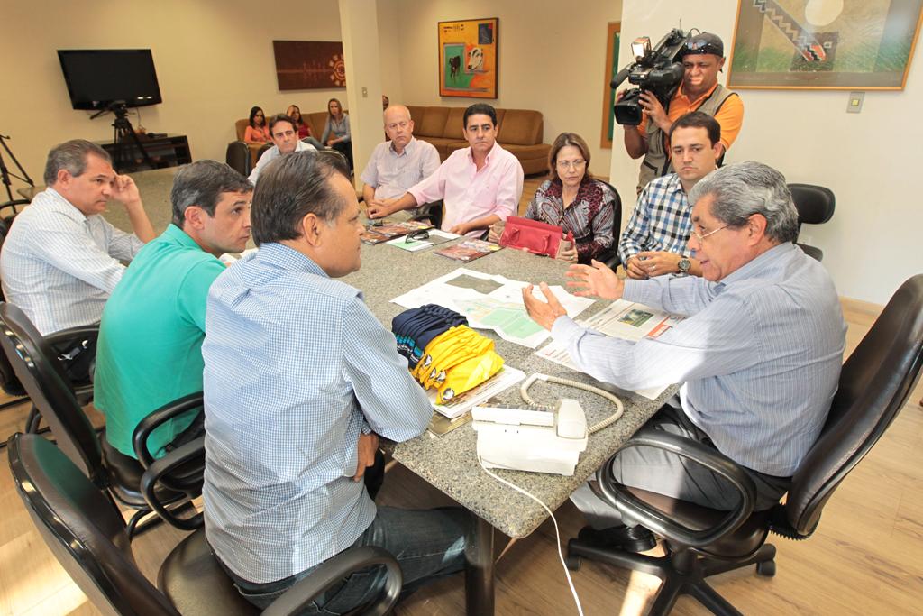 Imagem: Assinatura será durante visita do ministro do Esporte, Aldo Rebelo