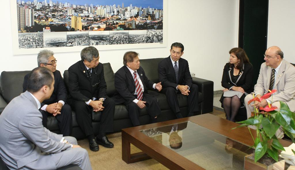 Imagem: Visita do cônsul e vice-cônsul do Japão em São Paulo aconteceu nesta quinta-feira.