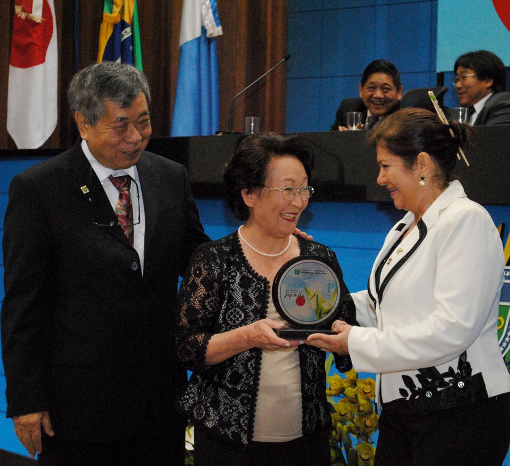 Imagem: Sessão solene para entrega de troféus foi proposta pela deputada Dione Hashioka.