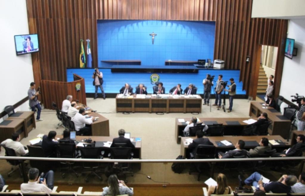 Imagem: Reunião da CPI da Saúde foi realizada no Plenário Júlio Maia