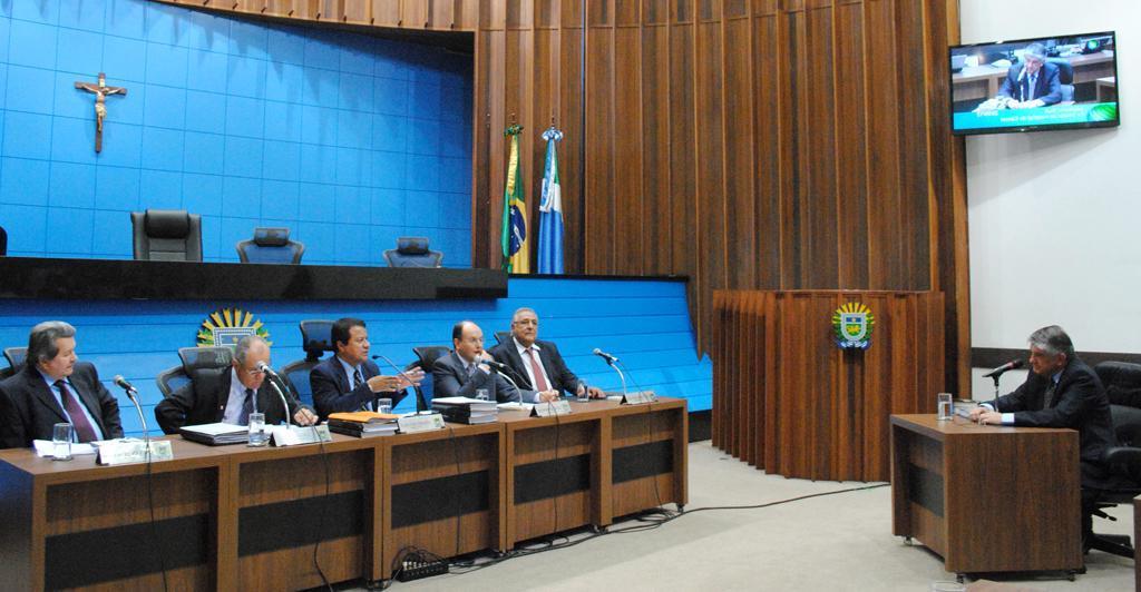 Imagem: CPI da Saúde sabatina médico Adalberto Siufi, ex-diretor do Hospital do Câncer.