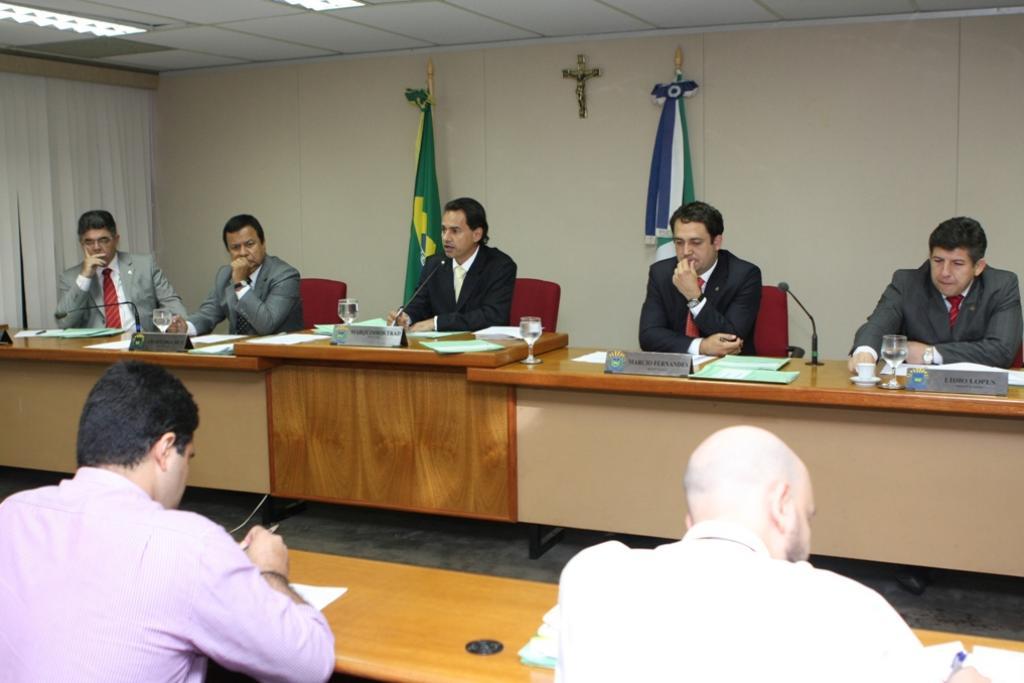 Imagem: Deputados apresentam pareceres de matérias em tramitação na CCJR.