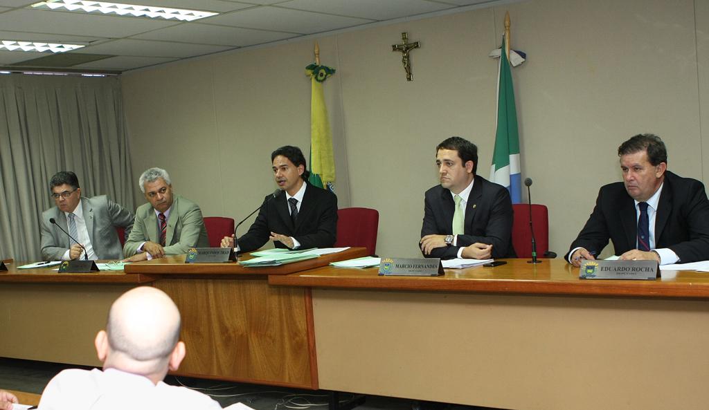 Imagem: Reuniões da CCJR são realizadas todas as terças-feiras após as sessões ordinárias. 